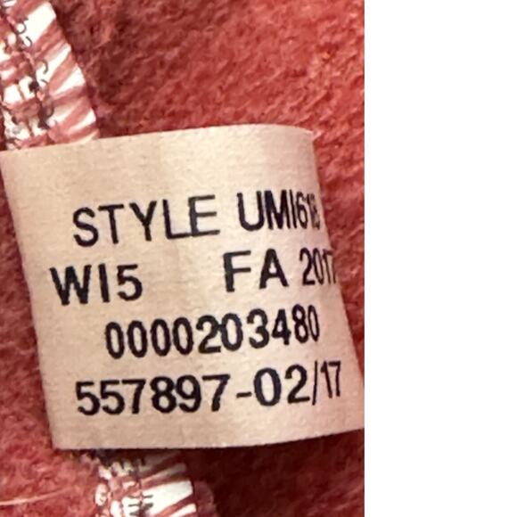 University Of Wisconsin Under Armour crewneck sweatshirt Loose Fit Men’s Small - Picture 9 of 9